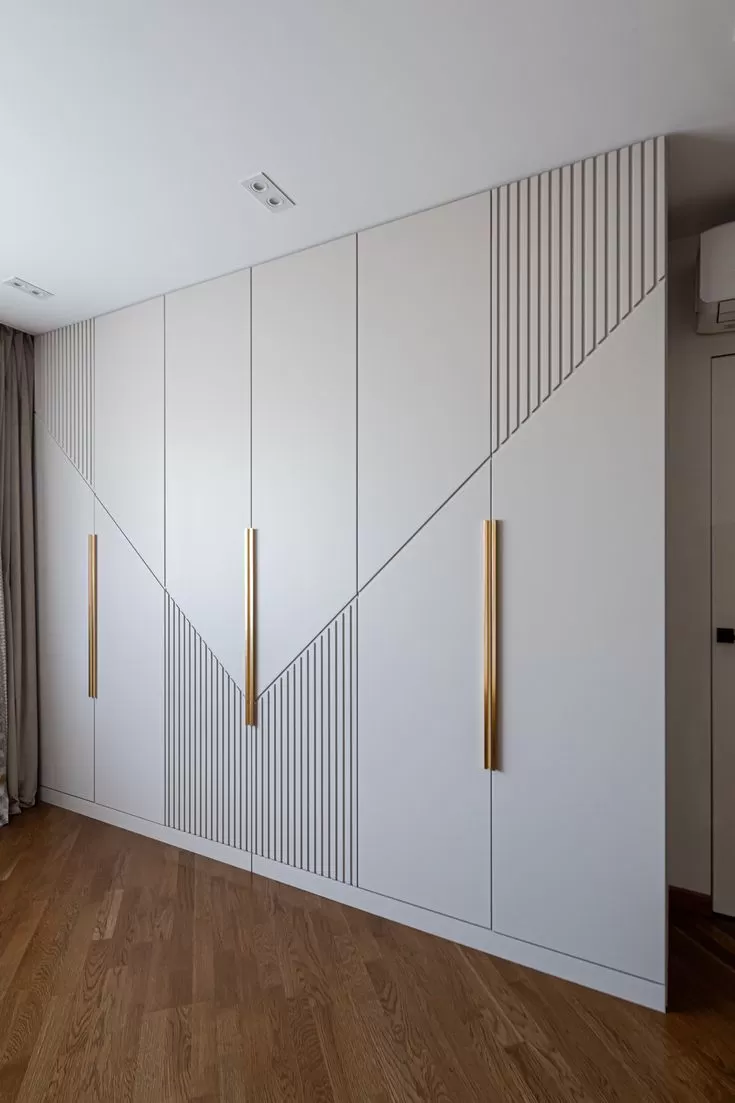 Sliding wardrobe - Modern Interior Design by Green's Windows